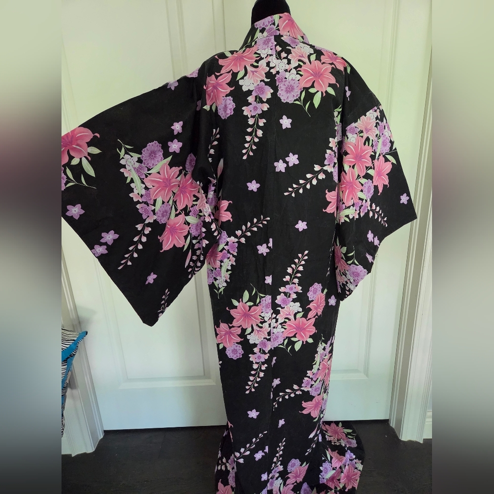 Japanese Cotton Yukata – Black Pink Floral | One Size Cotton Rope Kimomo